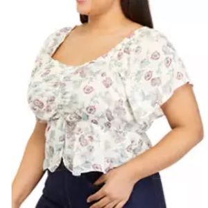 NWT: TRUE CRAFT
Plus Size Short Sleeve Ruched Front Blouse: Sz. 2X